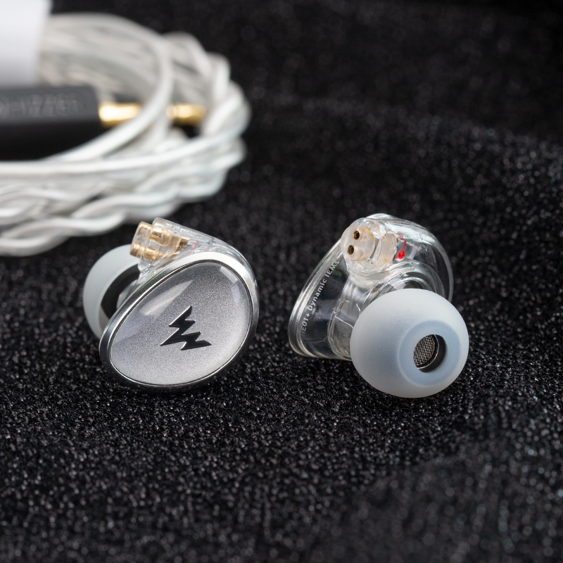 WHIZZER Kylin HE01+  In-ear He - Drone Keh Rc K11 Turbo 评论和价格